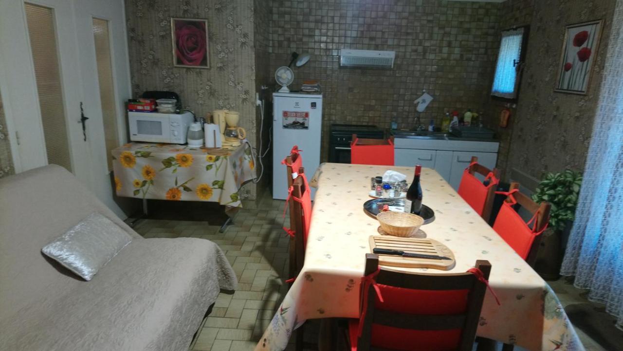 Appartement 48 M2 Avec Jardin Au Rdc Dans Villa A 5 Min A Pied Des Thermes De Vernet-Les-Bains, Location De Samedi A Samedi Exteriör bild